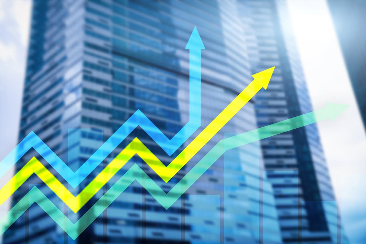 ¿Compro un ETF o me suscribo a Fondos de Inversión?