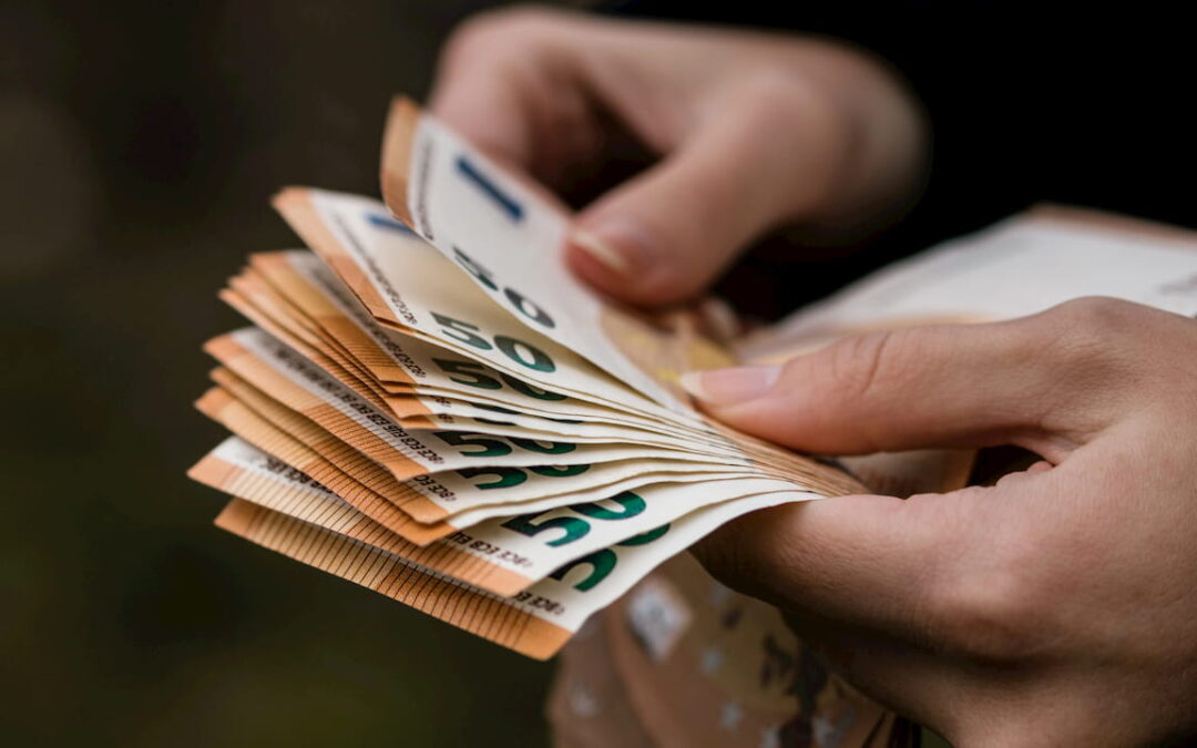 ¿Dinero en efectivo como medio de ahorro alternativo?